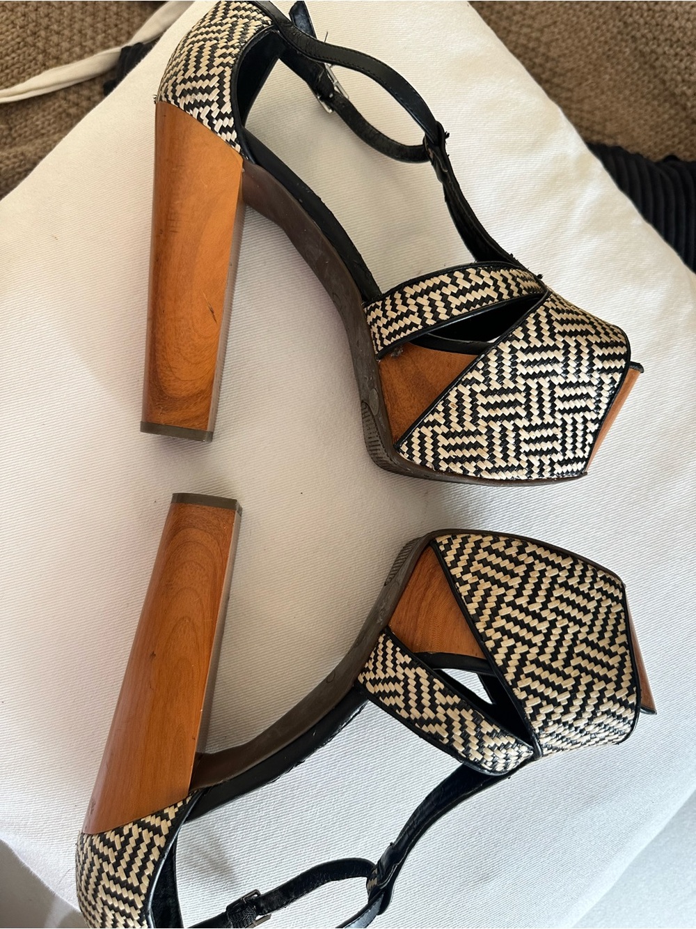 Jessica Simpson Dany Black and Cream Woven Platform Sandals with Wood Block Heel - Picture 5 of 11